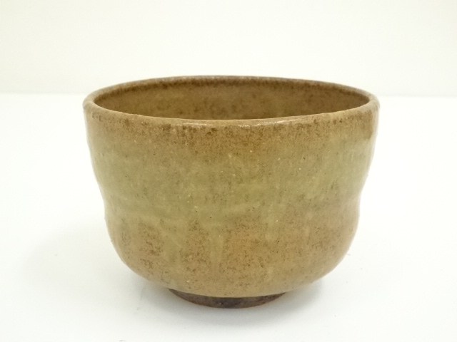 JAPANESE TEA CEREMONY / TEA BOWL CHAWAN / YELLOW GLAZE / ARTISAN WORK
